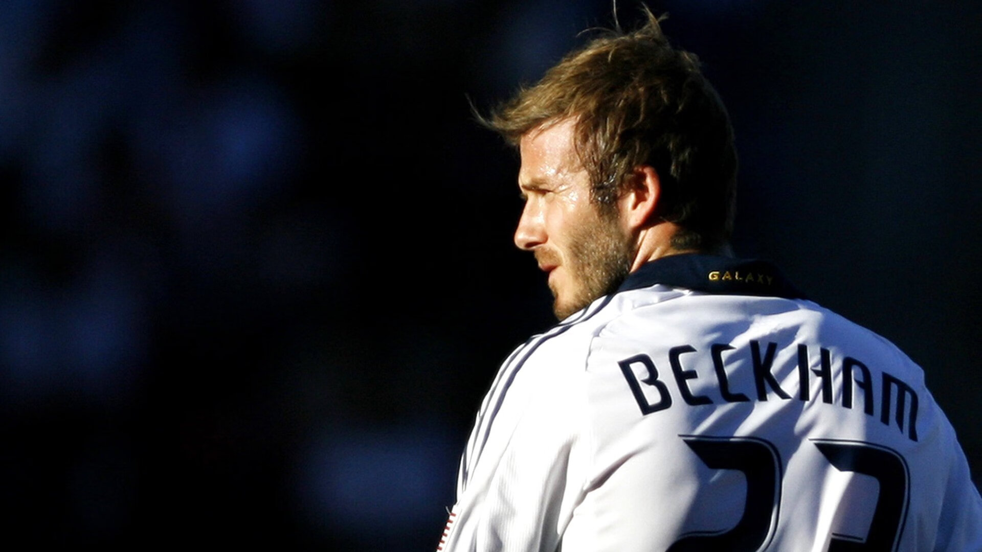 蓝黑铁闸定乾坤,巴斯托尼一战封神,国际米兰跨洲斩落美国霸主